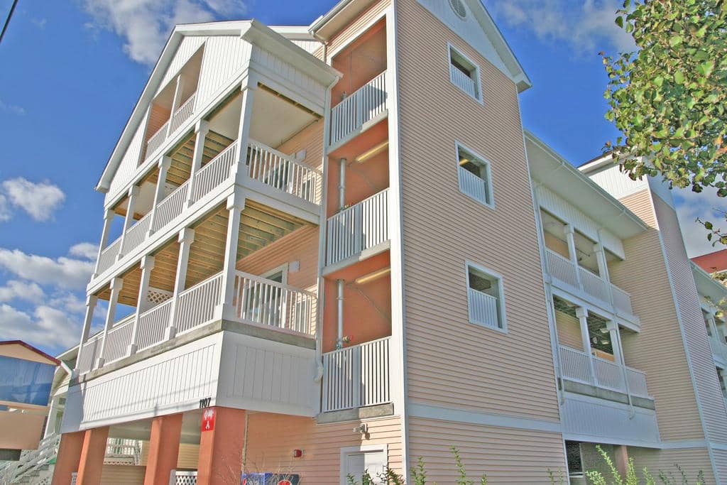 Monte Carlo Suites