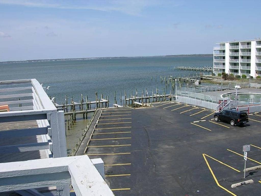 Bradley on the Bay 325F Family Condo Rental