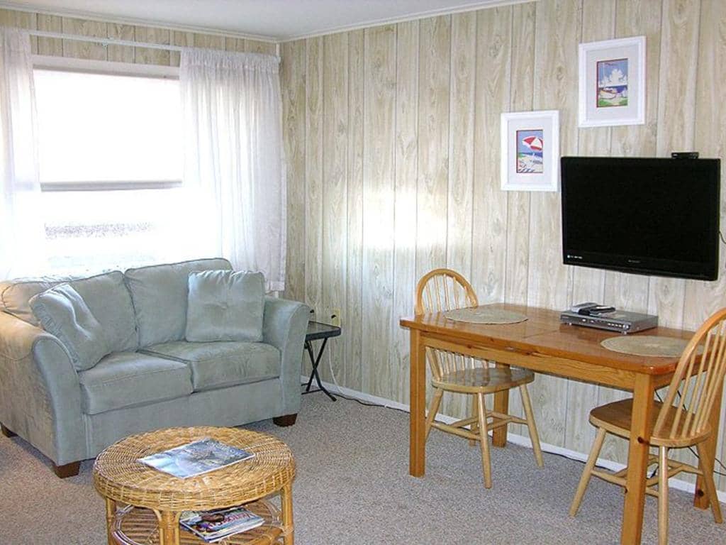 Family Friendly Condo Old Wharf 32